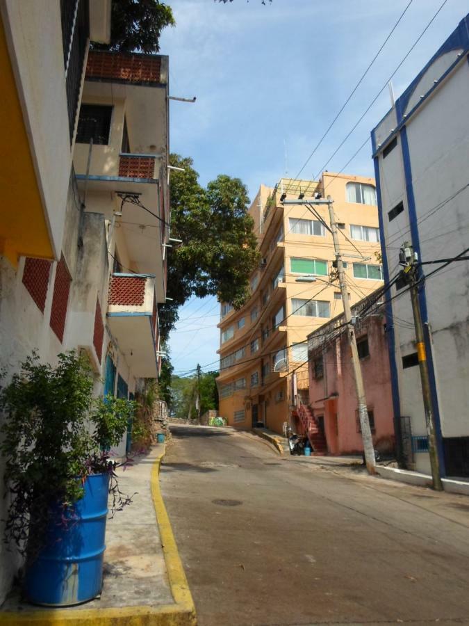 Casa De Huespedes Santa Fe Acapulco Ξενοδοχείο Εξωτερικό φωτογραφία