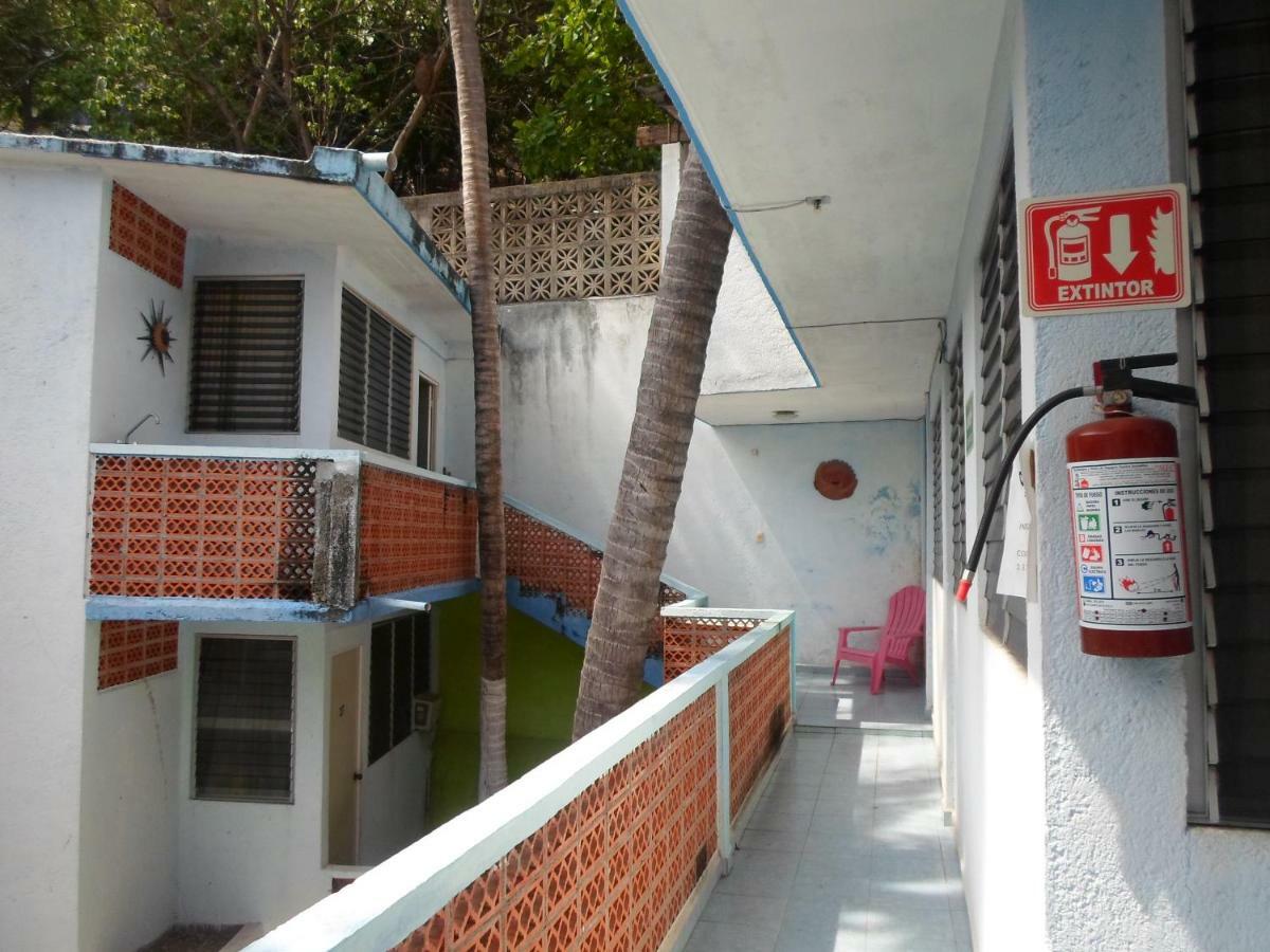 Casa De Huespedes Santa Fe Acapulco Ξενοδοχείο Δωμάτιο φωτογραφία
